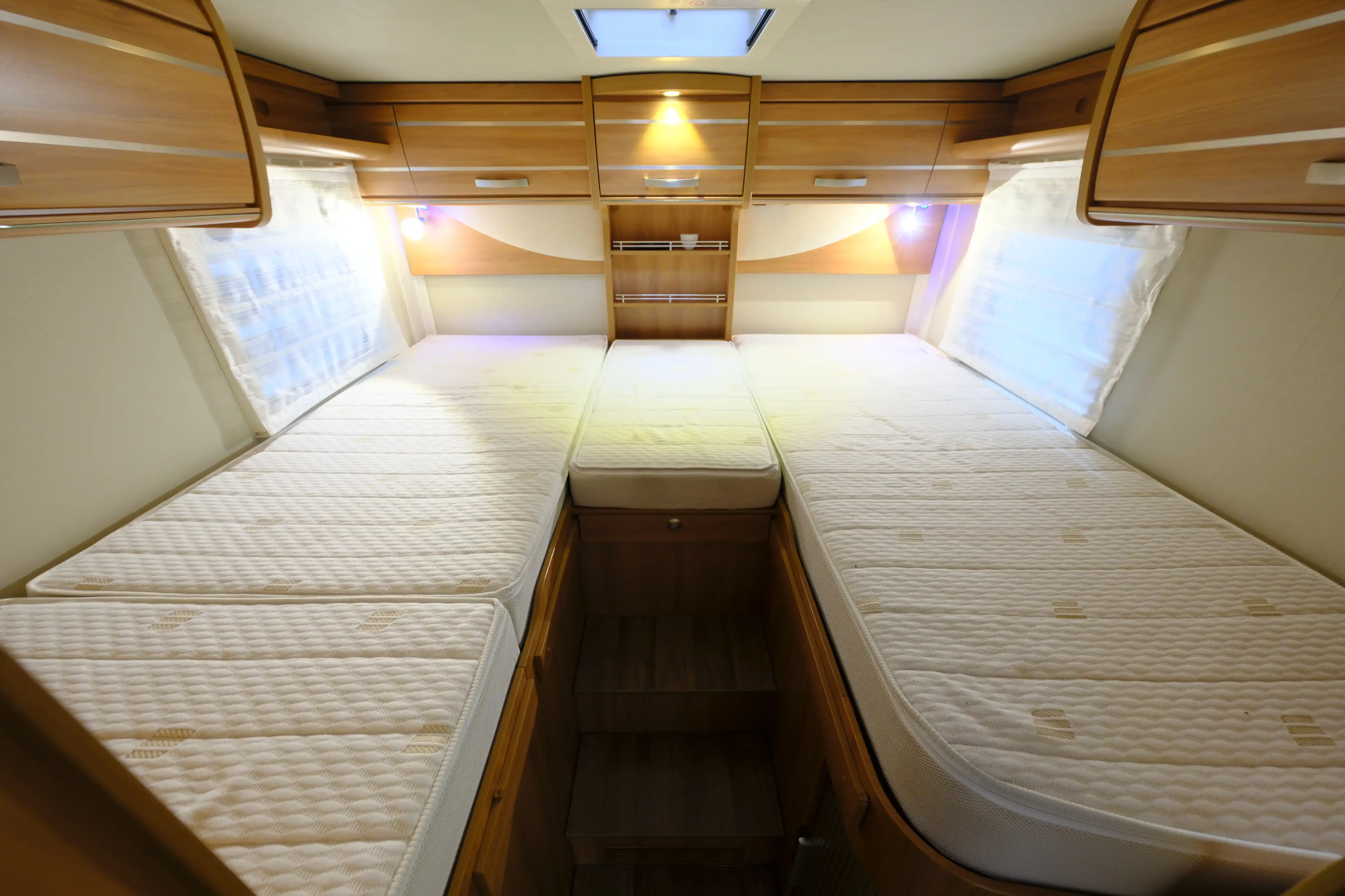 HYMER-ERIBA T 704 SL - Ansicht 11